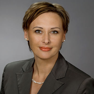 Bewerbungsfoto-Bildwinkel-2 Beispiel für Bildwirkung durch Änderung des Bildwinkels